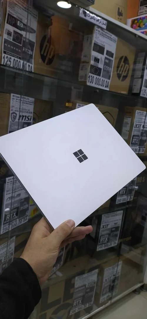 SURFACE LAPTOP 5- CORE i7-12th/ECRAN 15 "TACTILE / RAM 16 GB /SDD 512GB/Utilise  Pendant 64 Jours