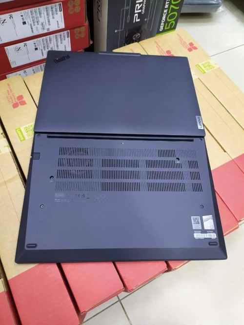 LENOVO ThinkPad T14 Gen 6 ultra 7 265U/  /RAM 32 GB  /SSD 512 /14"IPS  TACTILE