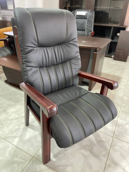 Chaise pdg opérateur visiteur