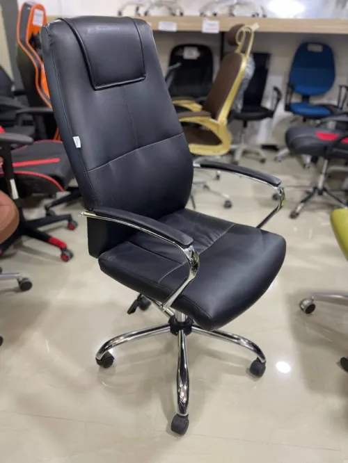 Chaise pdg opérateur visiteur