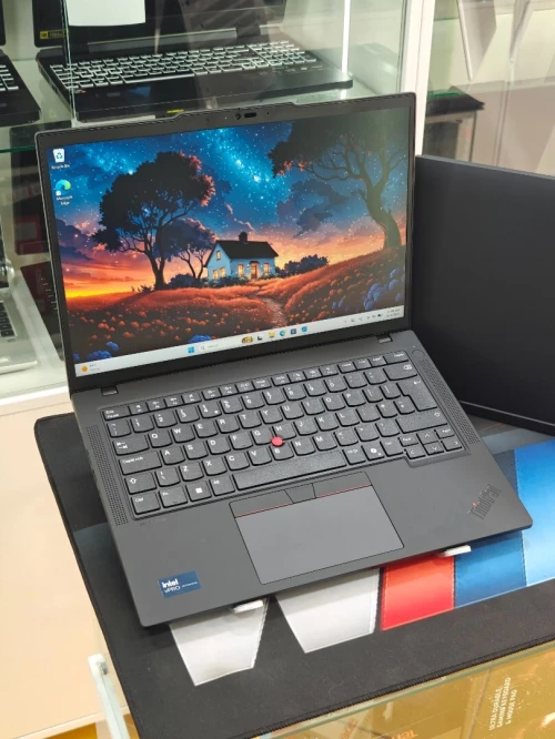 LENOVO THINKPAD T14 GEN5 INTEL CORE ULTRA 7 165U 16GB 256GB SSD NVME 14,1 FULLHD+