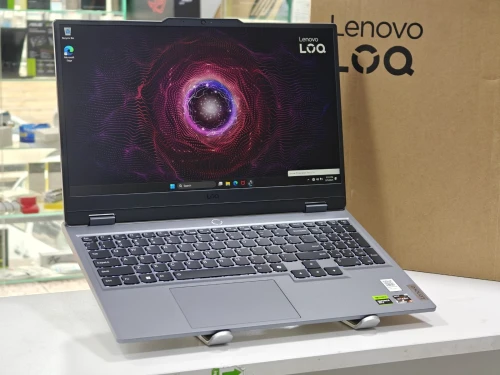 LENOVO LOQ 15 RYZEN 5 7235HS 12GB 512GB SSD RTX 3050 6GB 15,6 FHD 144HZ NEUF SOUS EMBALLAGE 