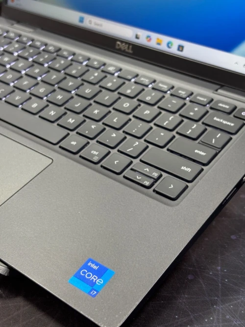 DELL LATITUDE 7420 i7 1185G7 16GB 256GB SSD 14,1 FHD TACTILE