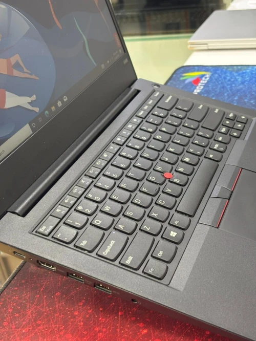 LENOVO THINKPAD E495 RYZEN 5 3500U 16GB 256GB SSD VEGA 8 2GB  14,1 FULL HD 