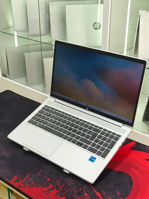 HP PROBOOK 450 G8 INTEL CORE I5 1135G7 16GB 256GB SSD NVME 15,6 FULLHD IPS