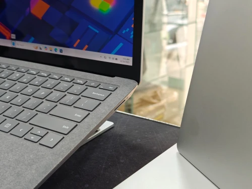 MICROSOFT SURFACE LAPTOP 4 AMD RYZEN 5 MICROSOFT ÉDITION 16GB 256GB SSD 13,5 QHD TACTILE