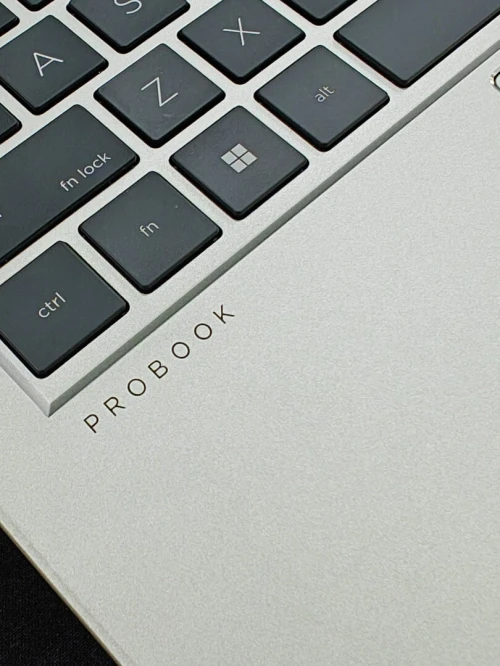 HP PROBOOK 445 G9 AMD RYZEN 5 5625U 16GB 256GB SSD NVME 14,1 FULLHD IPS AMD VEGA 7