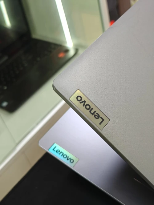 LENOVO IDEAPAD 3 17 INTEL CORE I5 1235U 16GB 512GB SSD NVME 17,3 FULLHD