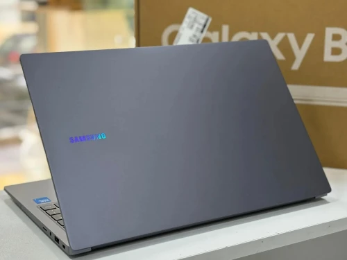 SAMSUNG GALAXY BOOK 4 INTEL 5 120U 8GB 512 GB SSD NEUF SOUS EMBALLAGE 