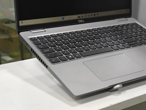 DELL LATITUDE 5520 I5 1145G7 16GB 512GB SSD INTEL IRIS Xe 15,6 FHD 