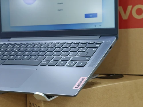 LENOVO IDEAPAD SLIM 3 14IRH8 I7 13620H 16GB 512GB SSD NEUF SOUS EMBALLAGE JAMAIS UTILISÉ 