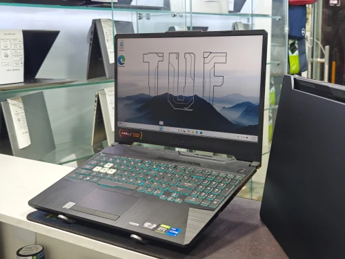 ASUS TUF F15 INTEL CORE I7 11800H 16GB 512GB SSD NVME 15,6 FULLHD IPS 144HZ RTX 3060 6GB
