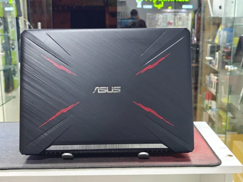 ASUS TUF A15 AMD RYZEN 7 3750H 16GB 512GB SSD GTX 1650 4GB 15,6 FULLHD 144Hz