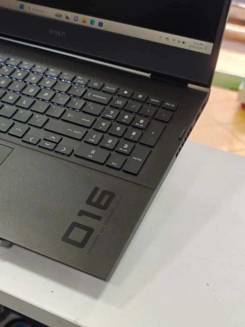 HP OMEN 16 I7 11800H 16GB 512 GB SSD RTX 3050TI 4GB 16,1 FHD