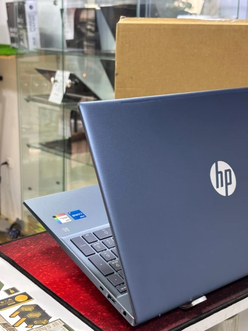 HP PAVILION 15 I5 1235U 16GB 512GB SSD 15,6 FULL HD AZERTY LUMINEUX NEUF SOUS EMBALLAGE 