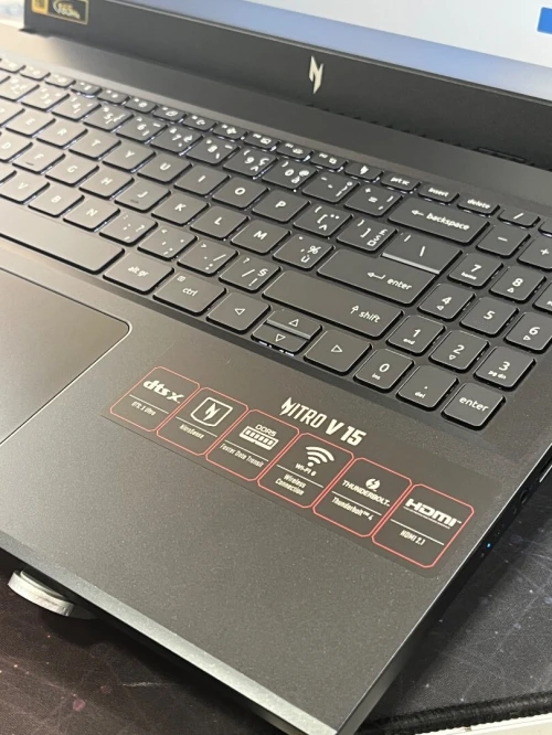ACER NITRO V15 i9 13900H 16GB 512GB SSD RTX 4060 8GB ARTICLES 15,6 FHD 165Hz neuf jamais utilisé 