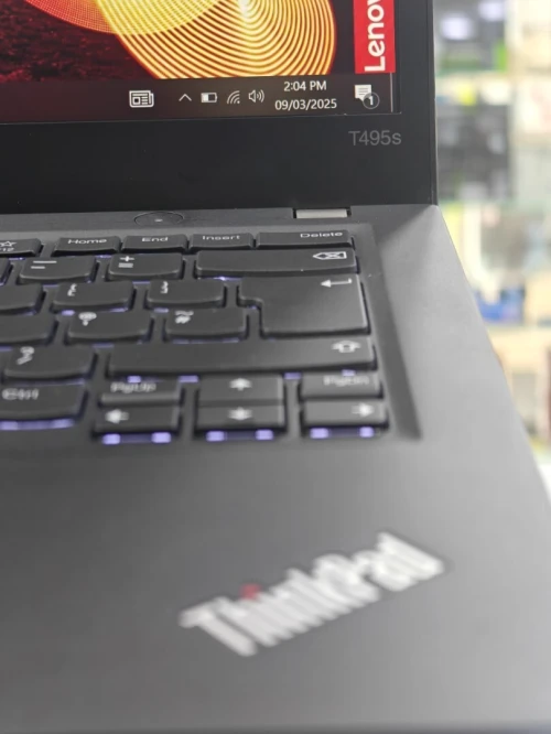 LENOVO THINKPAD T495s RYZEN 5 3500U 16GB 256GB SSD 14,1 FHD 
