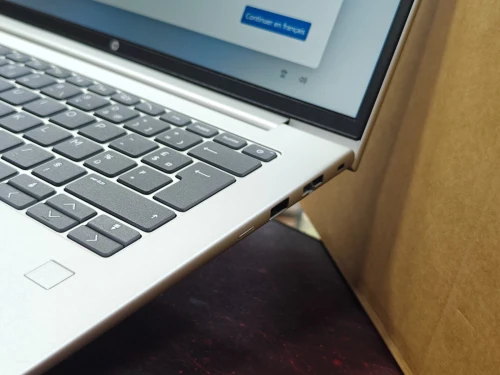 HP PROBOOK 4 G1AH AMD RYZEN 5 220 16GB 512GB SSD 14,1 FULLHD AMD RADEON 740M NEUF SOUS EMBALLAGE