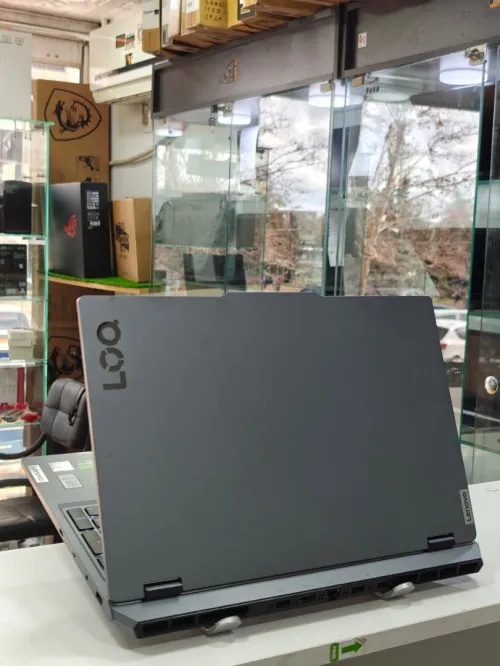 LENOVO LOQ 15 RYZEN 5 7235HS 24 GB 512GB RTX 3050 6GB 15,6 FHD 144HZ