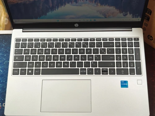 HP 250 G10 INTEL CORE I3 1315U 8GB 512GB SSD 15,6 FULLHD 