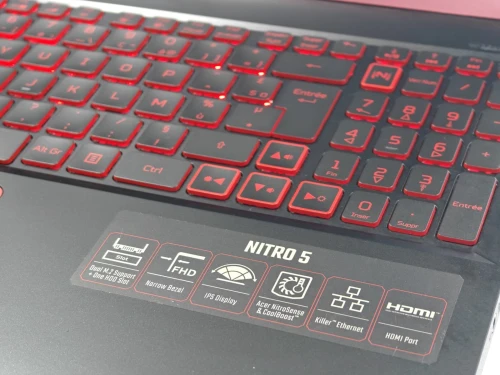 ACER NITRO 5 I5 8300H 16GB 512 GB GTX 1660TI 6GB 15,6 FHD 144HZ 