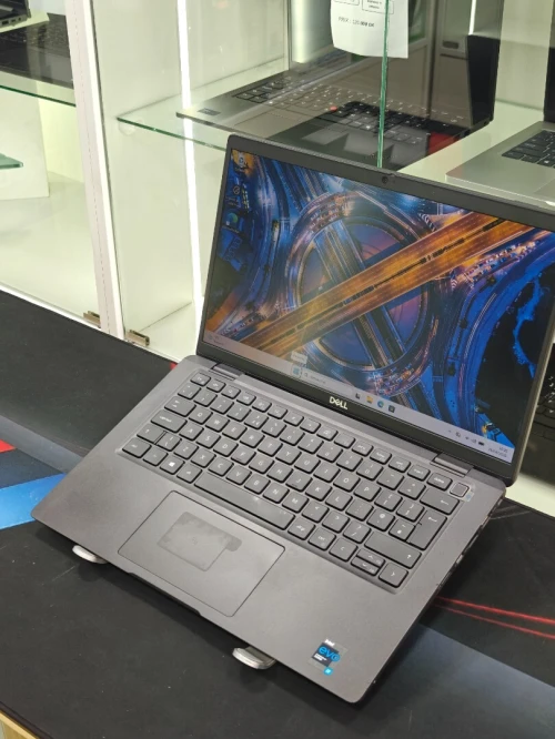 DELL LATITUDE 7420 INTEL CORE I7 1185G7 16GB 256GB SSD NVME 14,1 FHD