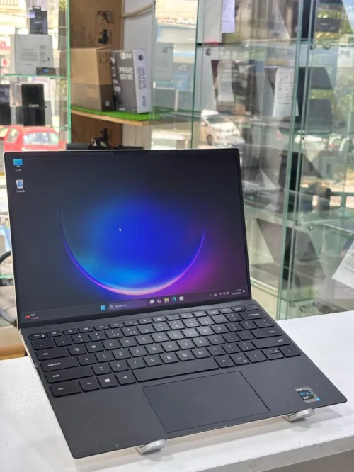 DELL XPS 9310 I7 1185G7 16GB 512GB SSD 13,3 FHD 