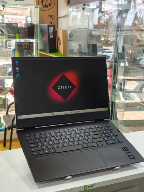 HP OMEN 16 I7 11800H 16GB 512 GB SSD RTX 3050TI 4GB 16,1 FHD