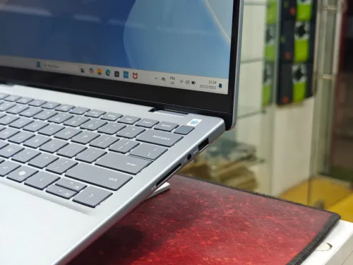 DELL INSPIRON 14 2-IN-1 INTEL 7 150U 16GB 1TB SSD 14,1 FULLHD+ TACTILE X360