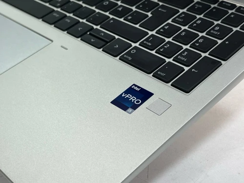 HP ELITEBOOK 860 G10 I5 1345U Vpro 16GB 512GB SSD 16,1" FULL HD 