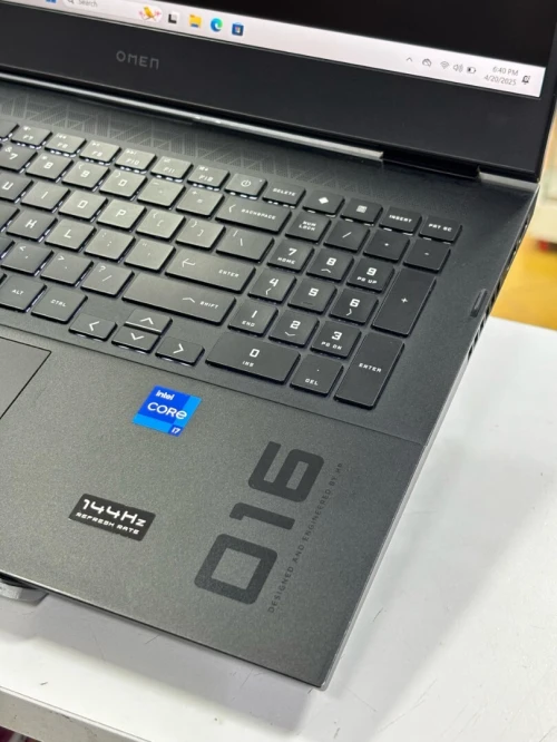 HP OMEN 16 I7 11700H 16GB 512GB SSD RTX 3060 6GB 16,1 FHD 144Hz