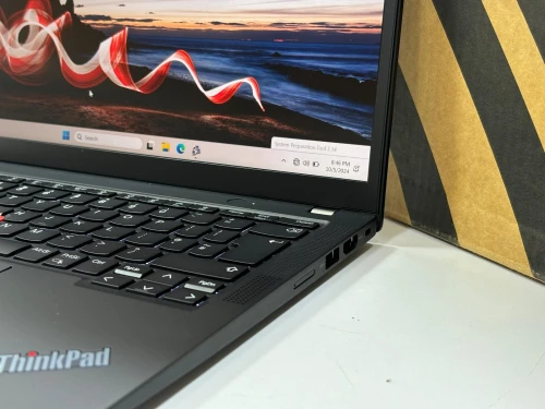 LENOVO THINKPAD X13 GEN 4 RYZEN 5 PRO 7540U 16GB 256GB SSD NEUF SOUS EMBALLAGE JAMAIS UTILISÉ 
