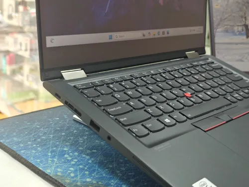LENOVO THINKPAD X13 YOGA I5 10210U 16GB 256GB 13,3 FULLHD TACTILE X360 AVEC STYLET 