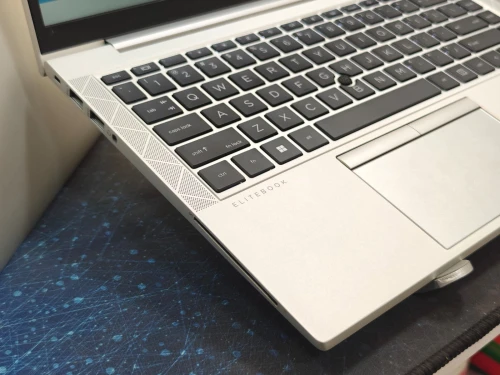 HP ELITEBOOK 845 G8 RYZEN 5 5650U 16GB 512GB SSD 14,1 FULLHD IPS