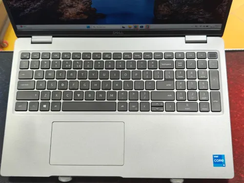 DELL LATITUDE 5530 INTEL CORE I5 1235U 16GB 256GB SSD 15,6 FULLHD IPS