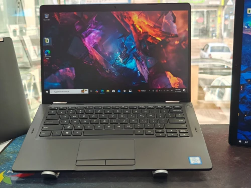 DELL LATITUDE 5300 2-IN-1 INTEL CORE I5 8365U 8GB 256GB SSD 13,3 FULLHD TACTILE X360