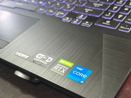 ASUS TUF F15 INTEL CORE I5 11400H 16GB 512GB SSD NVME 15,6 FULLHD IPS 144HZ NVIDIA RTX 3050 4GB