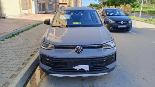 Volkswagen Tharu  2025 Bright Moon Edition 
