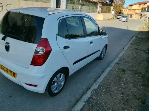 Hyundai i10 Plus 2015 PRESTIGE
