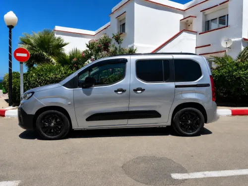 Fiat Doblo panorama 2025 Club