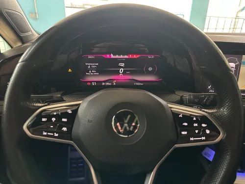 Volkswagen Golf 8 2021 R-Line