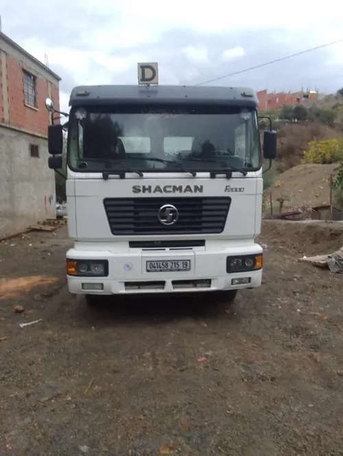 SHACMAN F2000 2015
