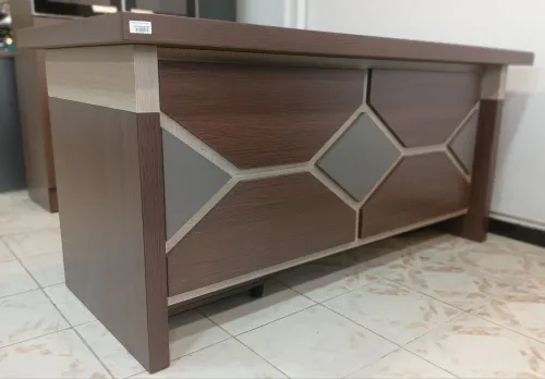 Ensemble de bureau importation 4pcs (Bureau + retour +caisson + armoire demi vitrée)
