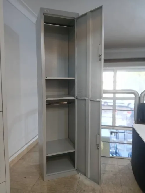 vestiaire métallique bonne qualité (tout les modèles sont disponible)