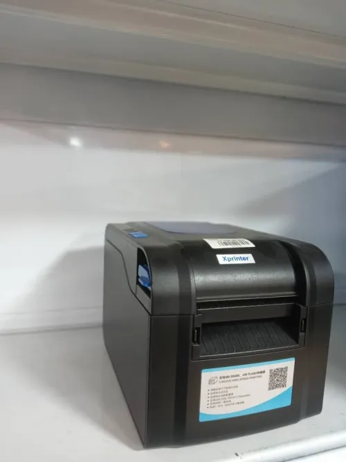 Imprimante thermique d'autocollants de codes-barres Xprinter XP-370B