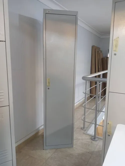 vestiaire métallique bonne qualité (tout les modèles sont disponible)