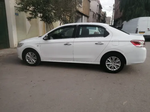 Peugeot 301 2016 Allure
