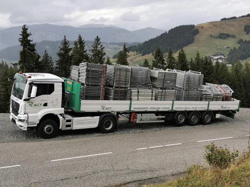 Transport de marchandises | Camions Légers, lourds & semi remorque | نقل البضائع