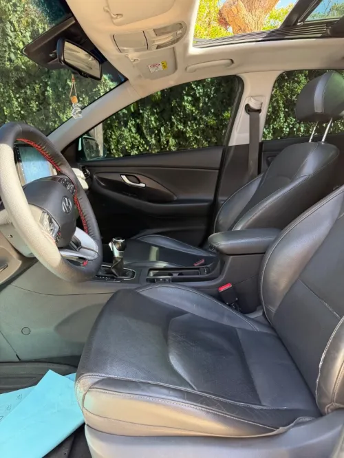 Hyundai i30 2019 Toute options