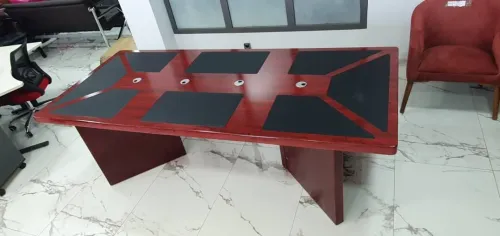 Table de réunion